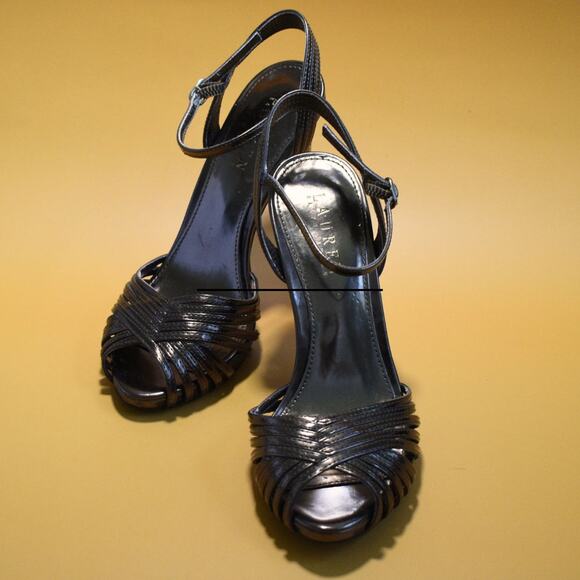 RALPH LAUREN Women's T Strap Sling Back Heels Size 6.5 - Picture 4 of 6